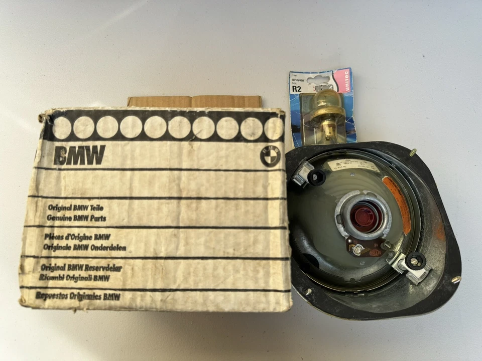 Faro BMW E10 02 2002 NK 1500 - 2000ti bilux HELLA 1600-2 1802 2002 ti tii Foto 4 de 4