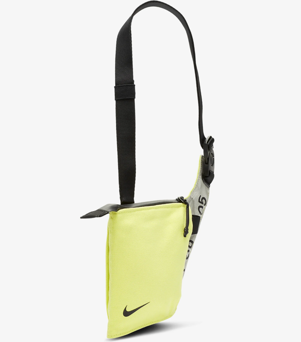 NIKE TECH CROSSBODY SHOULDER BAG POUCH (BA5918 367) SILVER