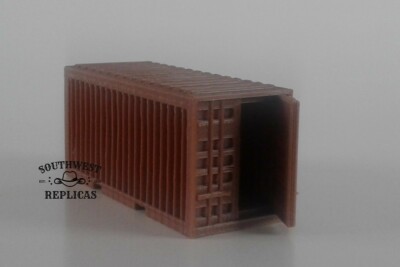 SW Replicas HO Scale 220-1204:  20' CARGO CONTAINER - RIGHT DOOR OPEN - LT BROWN