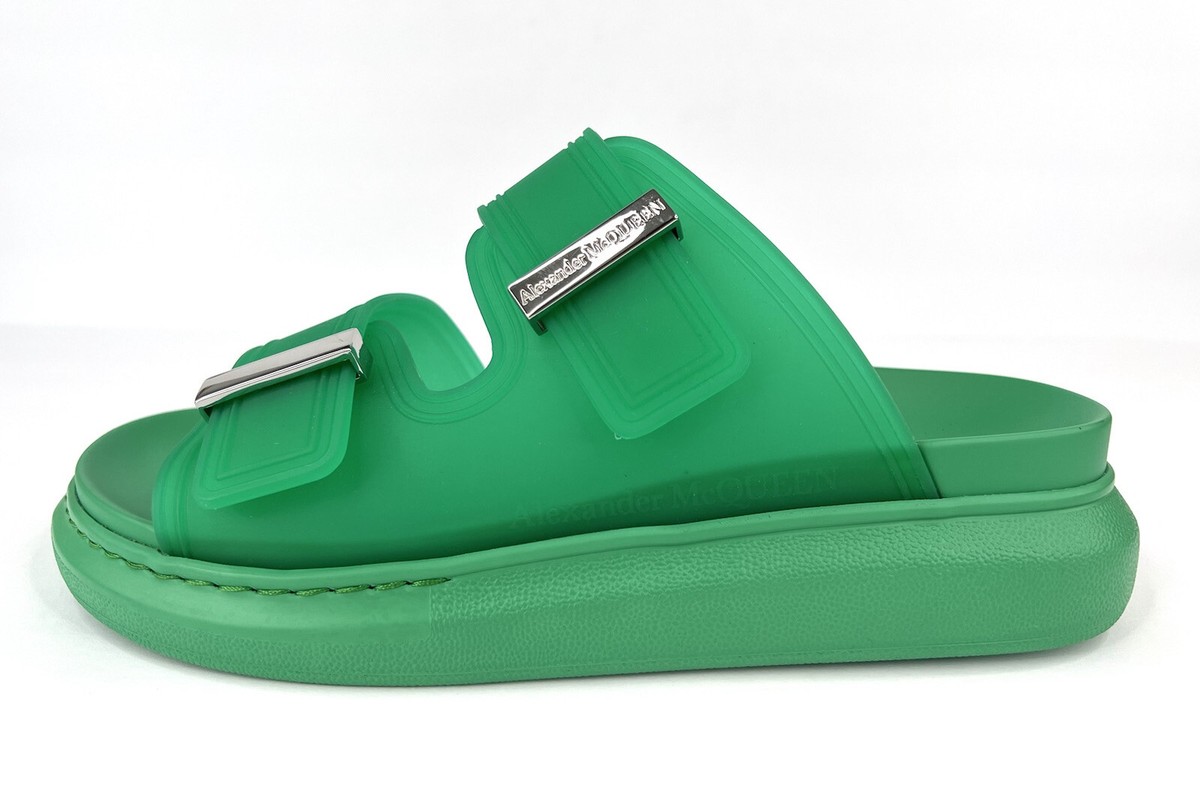 【送料&関税込】Alexander McQueen Sandals ALEXANDER MCQUEEN Men's Double Band Rubber Green Slides