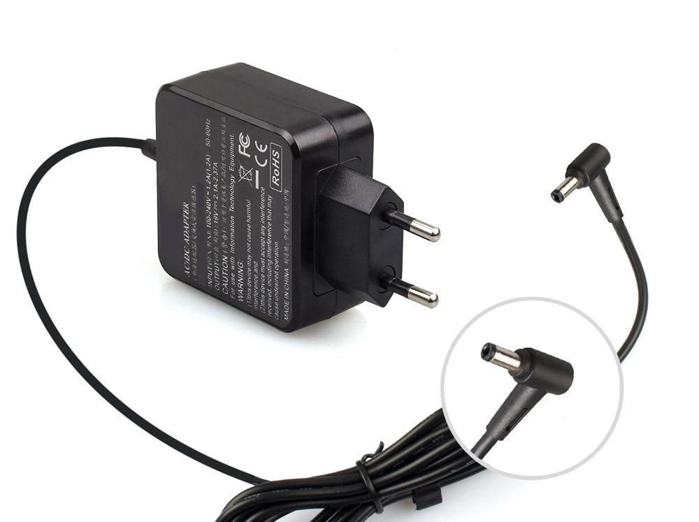 CoreParts Mobile MSPT2050 45W Toshiba Power Adapter EU