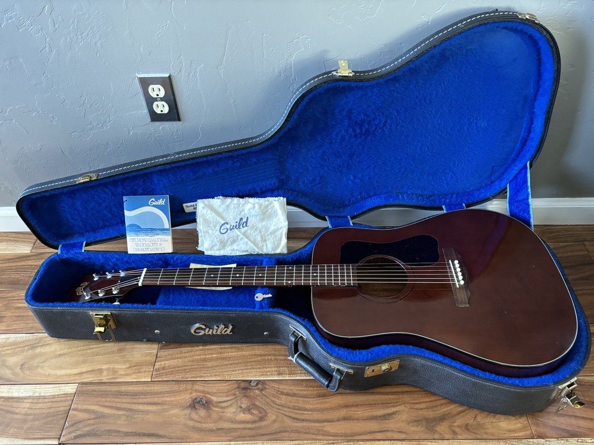 ウーニーGuild D25M 1979年 ウーニーGuild D25M 1979年 Vintage 1979 Guild D25M Acoustic