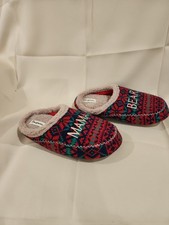 Dearfoams Womens Matching Family Holiday Mama Bear Sherpa Lined Moc Toe Embro L