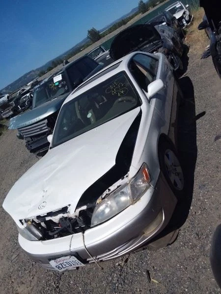 Engine ECM Electronic Control Module By Glove Box Fits 98 LEXUS ES300 25070138 — 第 4/4 张图片