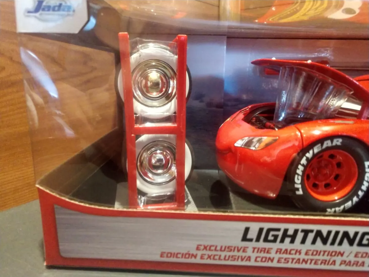 Lightning McQueen w/ Extra Wheels, Disney Pixar Cars - Jada Toys 97751 -  1/24 Scale Diecast Car