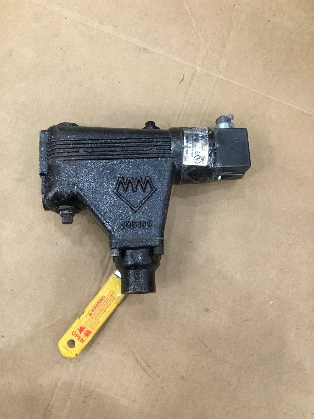 MCDONNELL & MILLER 67 67 120/240Vac Float Type Low eBay