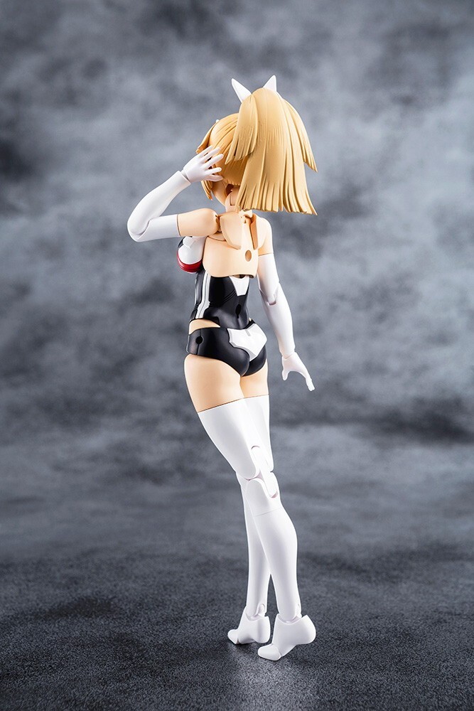 KOTOBUKIYA ASRA ARCHER フィギュア　1個 Megami Device Asra Archer 1/1 scale Plastic Model Kotobukiya