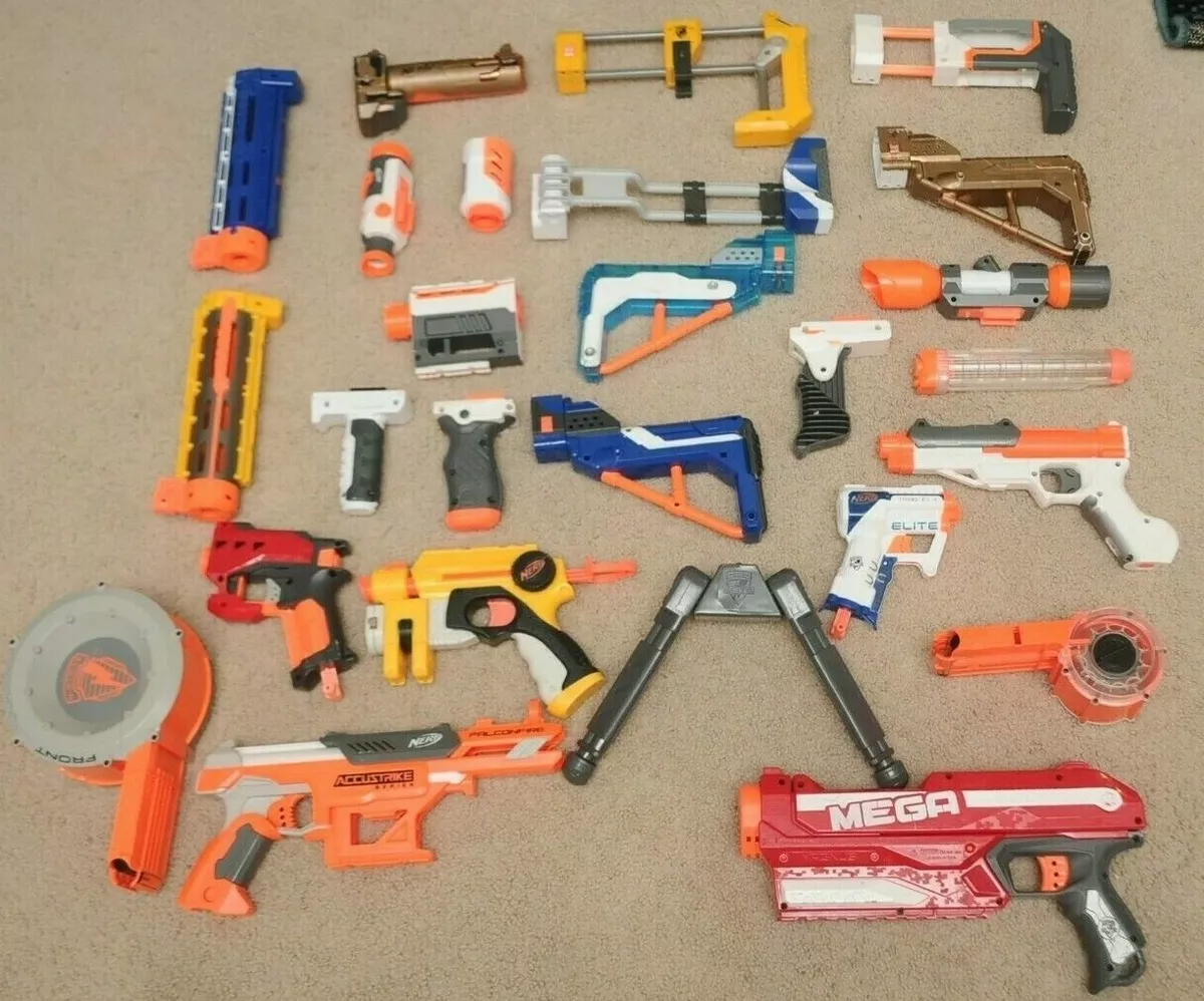 NERF Gun - ELITE 2.0 ECHO CS-10 with Barrel Stock And Delta Trooper Lot