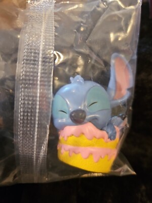 Just Play Disney STITCH Feed Me Series 2 Eating Cake Collectible Blind Box NEW
