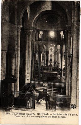 CPA ORCIVAL - Innenraum der 'Kirche eine der bemerkenswertesten des Stils (220987)