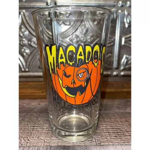 Macado's Halloween 2002 Collectible Pint Glass Jack-o'-lantern 16 oz