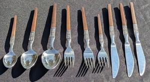 MCM Ekco Eterna La Joya 9 Pc Stainless Flatware Set Wood Handle Spoon Fork Knife