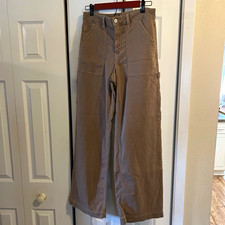 American Eagle Women s Super High Rise Wide-Leg Cargo Pants tan size 4 long