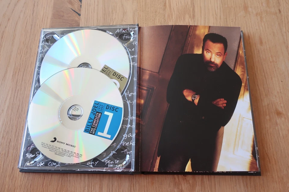 BILLY JOEL - The Complete Hits Collection 1973-1997 (SONY 4 CD Digibook 2014) - Bild 2 von 4