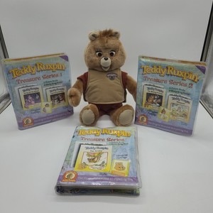 2006 Talking Story Telling Teddy Ruxpin Bear With Vest & Treasure Series Carts