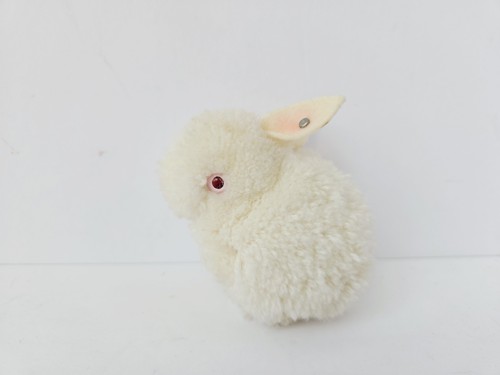 Vintage Steiff pom pom white rabbit with button