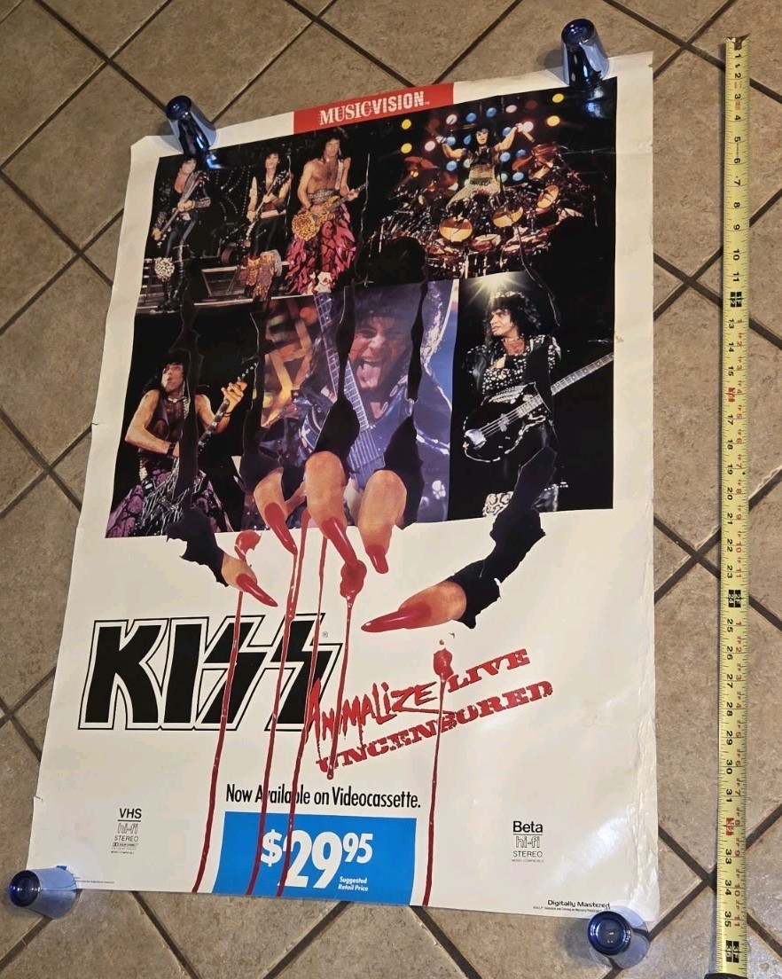 KISS ANIMALIZE LIVE Glam Era 1985 ORIGINAL MUSIC VHS VIDEO STORE