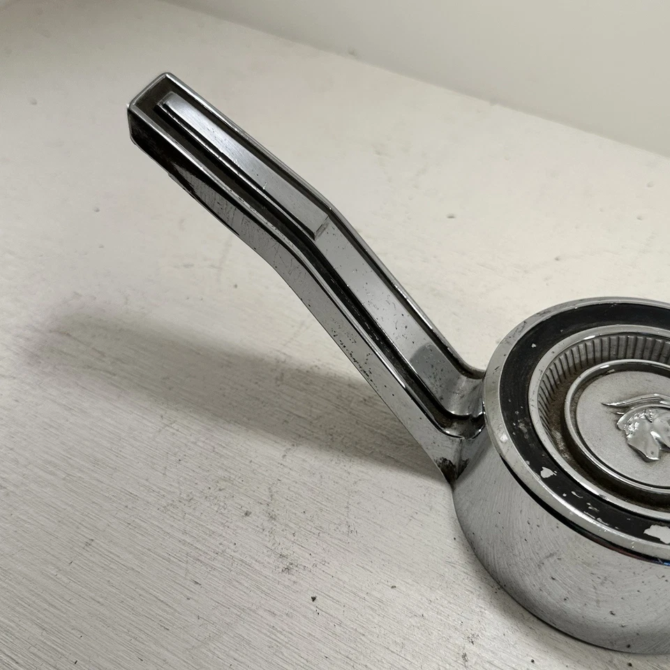 Vintage 1965 Mercury Comet Caliente Cyclone horn ring OEM - Image 4 of 4