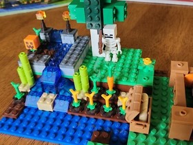 LEGO Minecraft The Farm 21114 100% Complete w/ Manual And Box