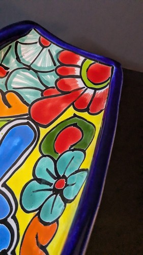 Mexican Talavera Pottery Boat Bowl Hand Painted . Lead Free EUC . 16"X5"X2.5" - Picture 5 of 9