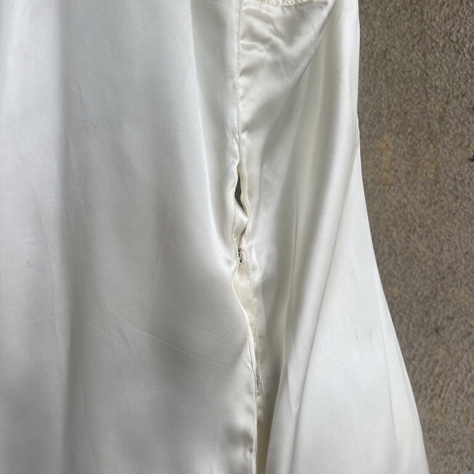 Vintage 1930s Pearly White Rayon Satin Slip Dress… - image 10