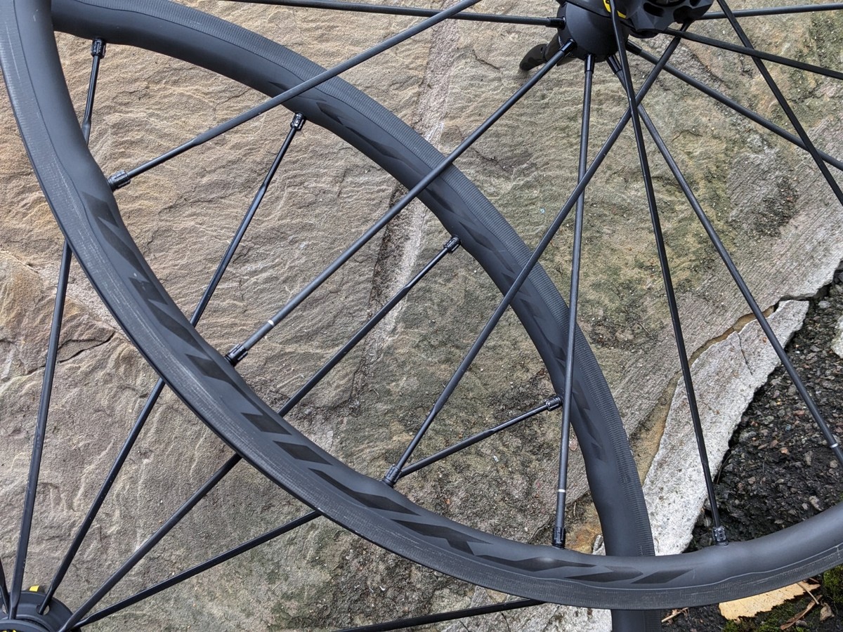 古い自転車の車軸部 後ろ側 スモールフランジハブ ビンテージ 古い自転車の車軸部 後ろ側 スモールフランジハブ ビンテージ