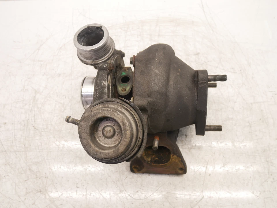 Turbocompresor para Volvo XC70 XC 2004 2,4 D5 AWD D5244T 163 HP Foto 2 de 4