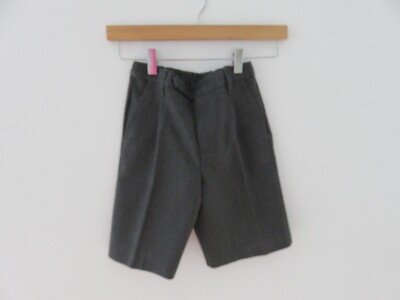 Shorts Boys Gray Wool blend Shorts Size 6Y. Made in UK