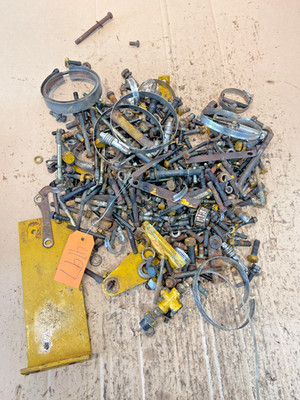 CAT Caterpillar 3208 Engine Bolts & Hardware
