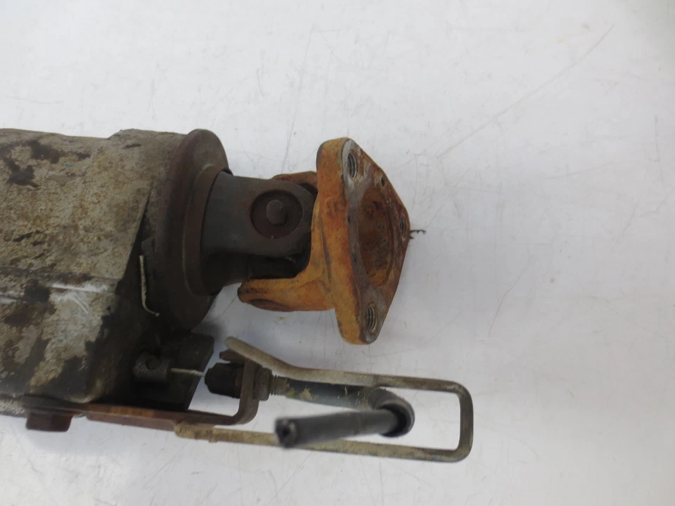 Suzuki Eiger 400 2005 4x4 automático usado OEM extremo diferencial delantero Foto 3 de 4