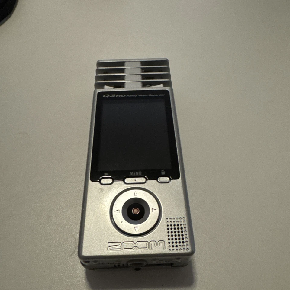 Zoom Q3 HD Audio Video Recorder – + 32GB SanDisk Ultra SD-Karte – Top Zustand - Bild 2 von 4