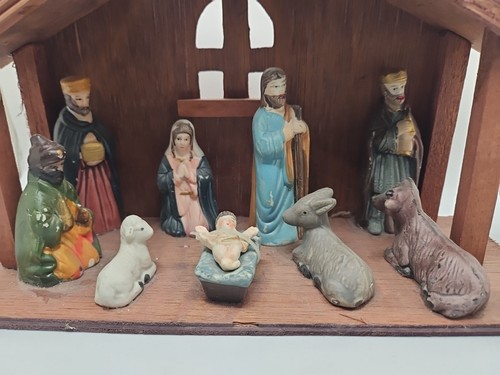 Vintage Nativity Scene Birth Of Christ Set 9 Piece Figurines Pre-owned - Picture 2 of 7