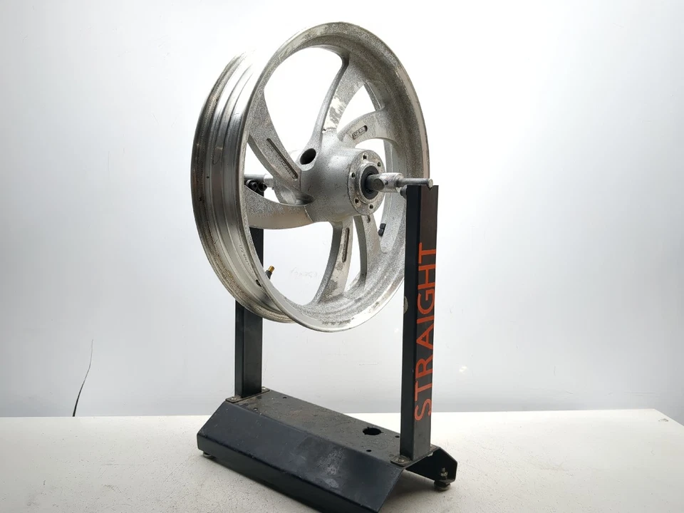 Llanta delantera Victory Kingpin 04-12 recta 18x3,00 Foto 4 de 4