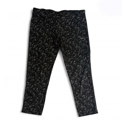 Nike Black and Gray Patterned Capri Dri-Fit Leggings size Large