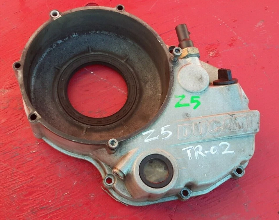 2004 Ducati ST4S ST4 Sport Touring Right Engine Motor Dry Clutch Cover 24330381 Foto 2 de 4