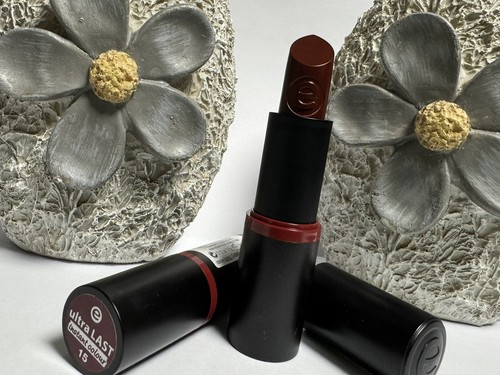 2x Essence Ultra Last Lipstick 15 BURGUNDY SPRITE Lippenstift 3,5g