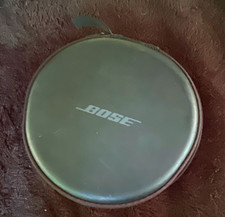 Bose QuietComfort 30 Bluetooth Neckband In-Ear Headphones Mic Case Black