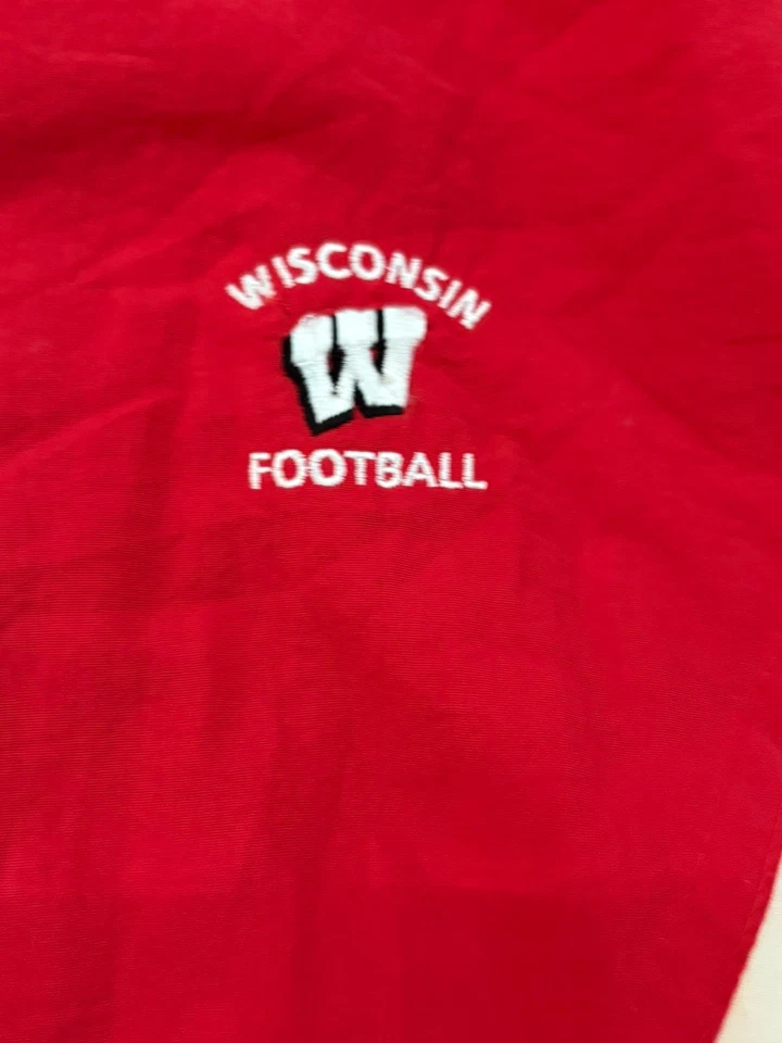Vintage Wisconsin Football Jacket Mens Large Red Reebok Full Zip NCAA Logo 90s - Image 2 of 4