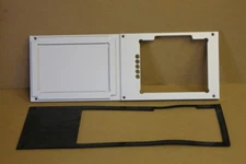 Vacuum ground plate 9011277 w/gasket, Biorobot 8000, Qiagen Unused