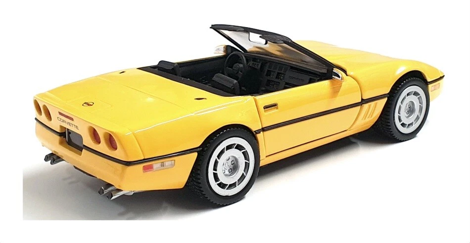 Franklin Mint 1/24 Scale B11RD27 - 1986 Chevrolet Corvette Convertible - Yellow - Imagen 2 de 4