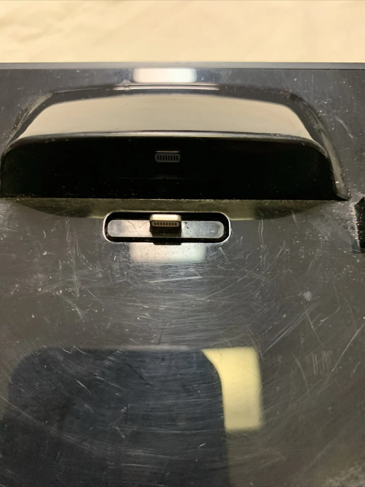 VuPoint Solutions Photo Cube Lightning Connectors IP-P28B-VP Printer - Image 2 of 4