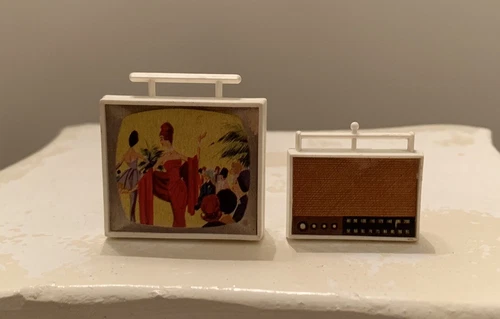Rare Vintage Barbie Mid Century Transistor Radio television set 50s Accessories