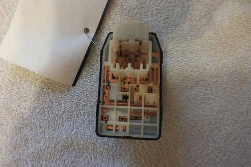 11 12 13 2011 2012 2013 Hyundai Sonata Mirror Switch 93573-3S000 OEM 163 - Picture 2 of 5