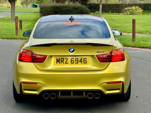 PARA BMW SERIE 3 4 F80 F82 M3 M4 DIFUSOR TRASERO CENEFA ESTILO V NEGRO BRILLANTE 13+ - Imagen 6 de 14