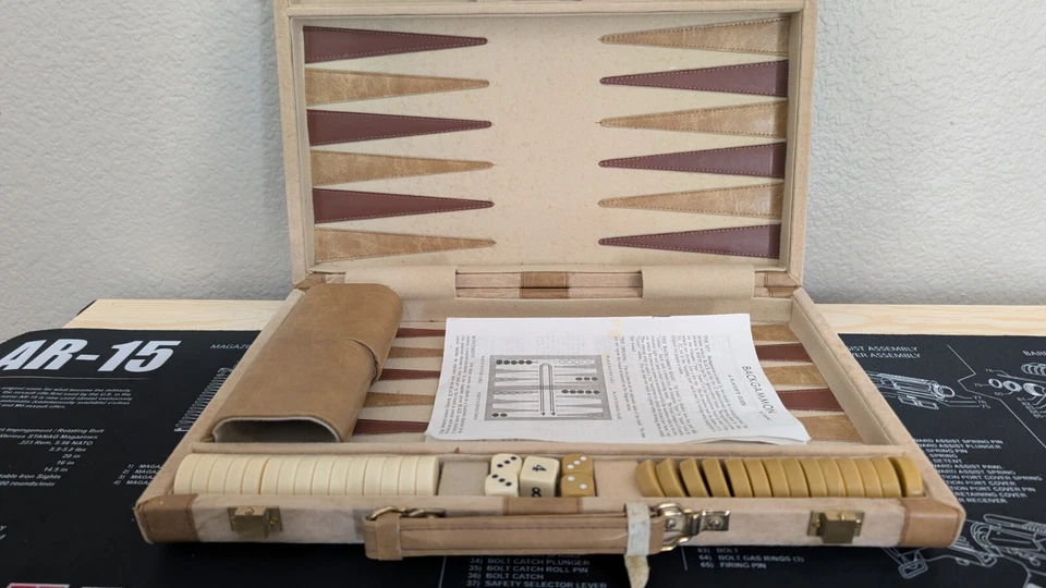 Vintage Cardinal Backgammon Set Bakelite Catalin Full Size - Image 3 of 4