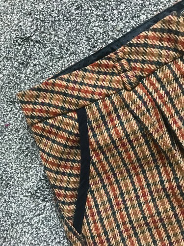 Primark adrette Damenshorts Freizeit Büro Arbeit Reißverschluss Tasche Köpergewebe UK 8 - Bild 5 von 6