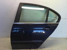 Porte arrière et accessoires BMW 2002