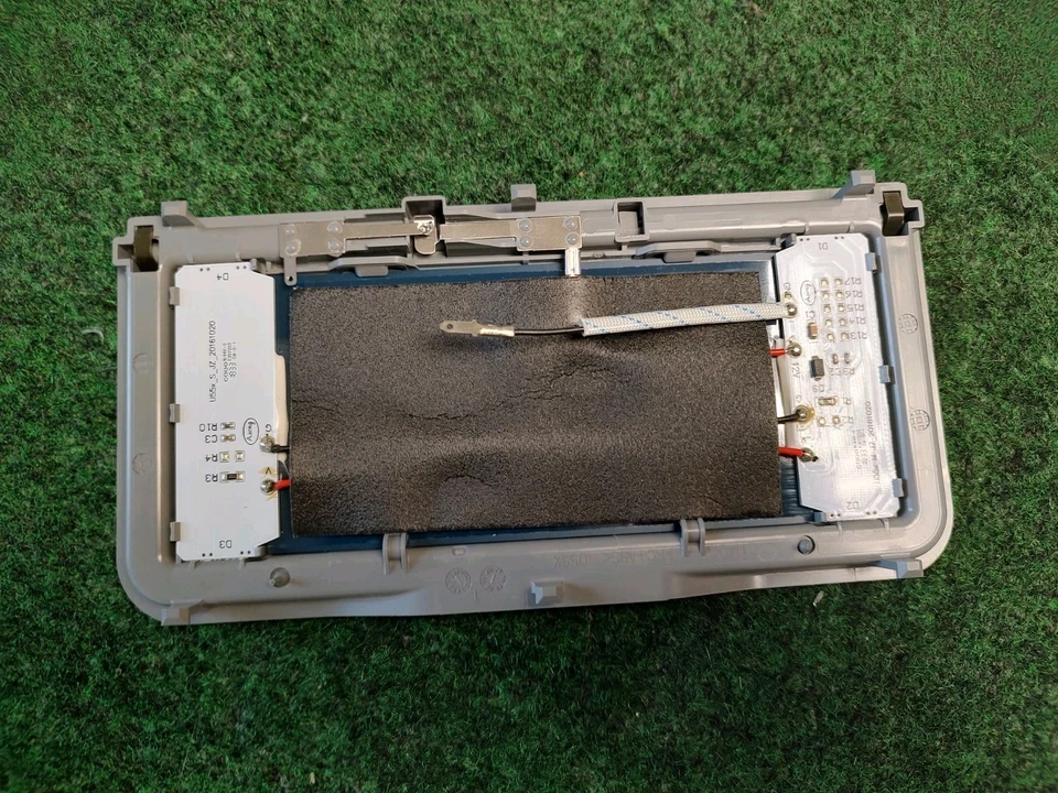 2015 2016 2017 2018 2019 年 2020 福特 F-150 遮阳镜 LH 或右手 原始设备制造商 灰色 FL2 — 第 4/4 张图片