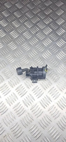 Audi A6 S6 C5 4B 1997 Benzin 142kW Turbolader Druckwandler Magnetventil 4522371