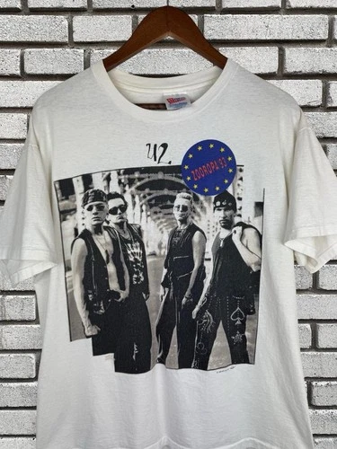 90’s U2 Band Zooropa Tour Graphic Tee Size XL S 1990s vintage concert t-shirt, vintage, size XL, single stitch, B+ condition